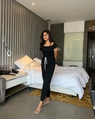 Call Girls Uttam Nagar Cash On Delivery